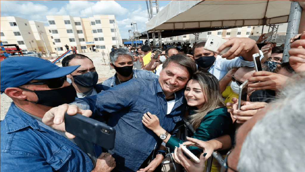 Presidente Bolsonaro arrasta multidões de apoiadores no RN
